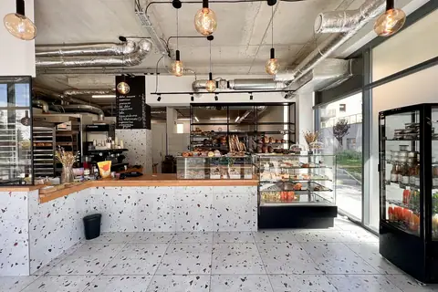 Crumbs photo 2